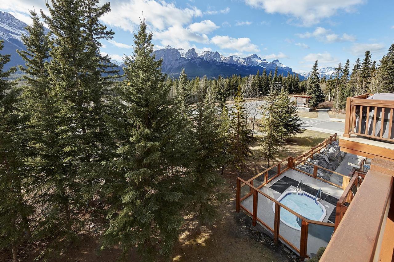 Villa Mountain View Escape With Open Hot Tub, Views!! Canmore Exterior foto